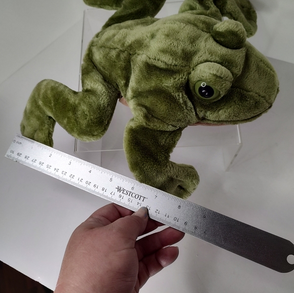Folkmanis Folktails Plush Green Frog Hand Puppet Lake Pond Nature Stuffed Animal - Picture 7 of 9